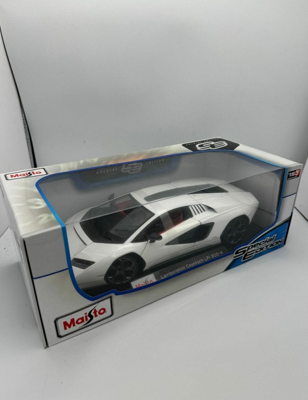 lamborghini countach, coupe, diecast, collectible, on sale, buy now,